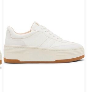 Madden Girl Livvy Women's White and Tan Platform Sneakers